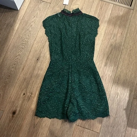 SANDROemerald green Raquel lace mock neck cap sleeve romper, size 1 or small